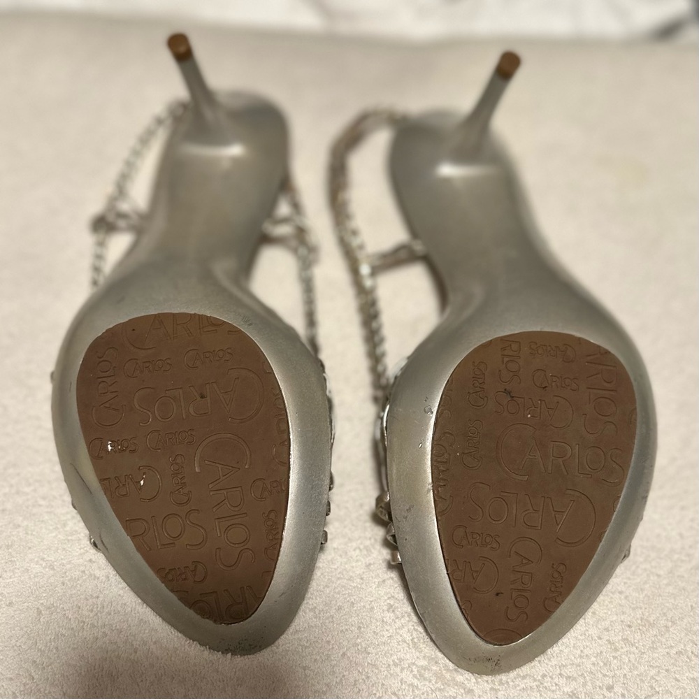 Carlos Santana strappy sandals champagne color perfect to wear to weddings - Picture 5 of 8